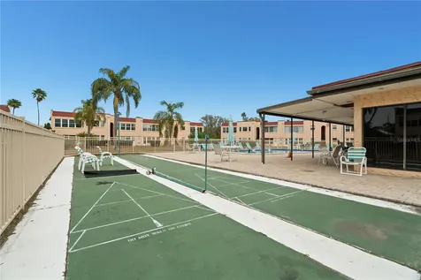 116 Dogwood Circle Seminole FL 33777
