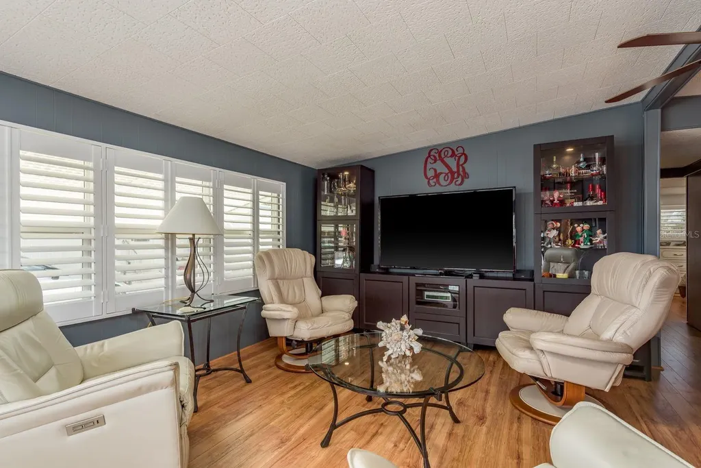 2331 Belleair Road Clearwater FL 33764