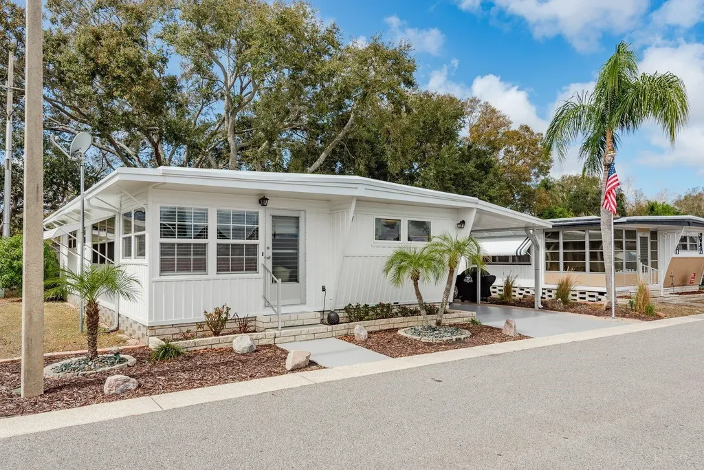 2331 Belleair Road Clearwater FL 33764