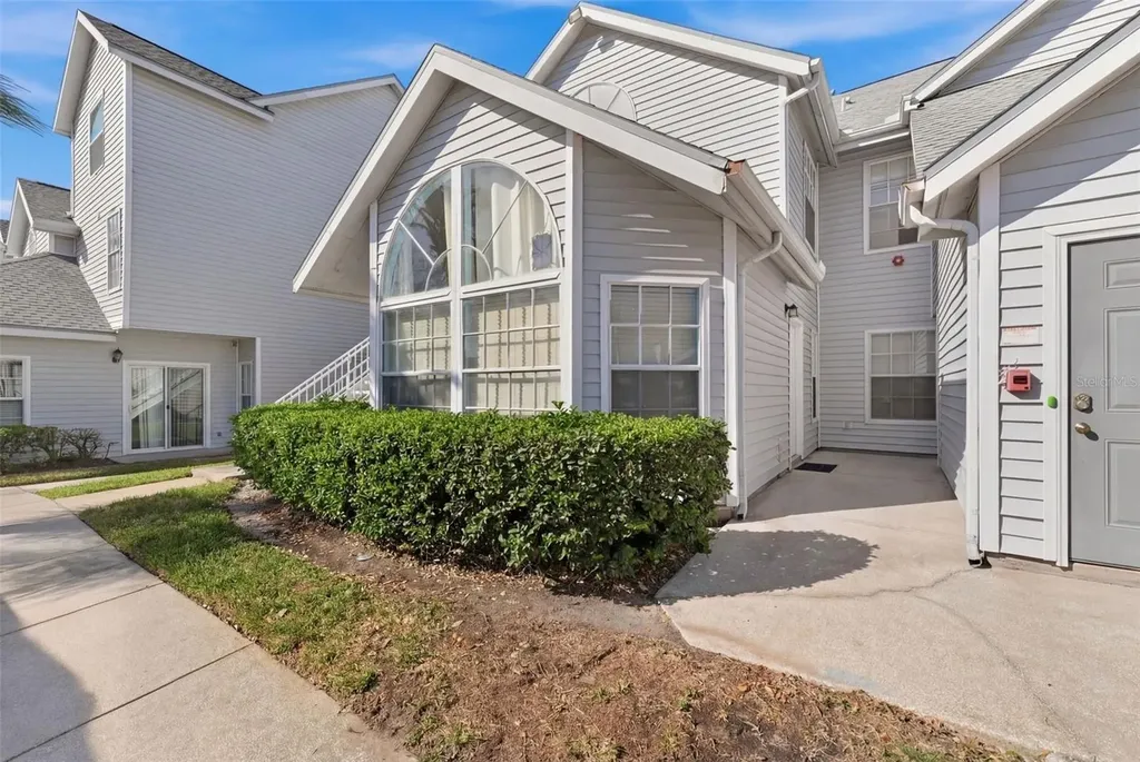 12245 Armenia Gables Circle Tampa FL 33612
