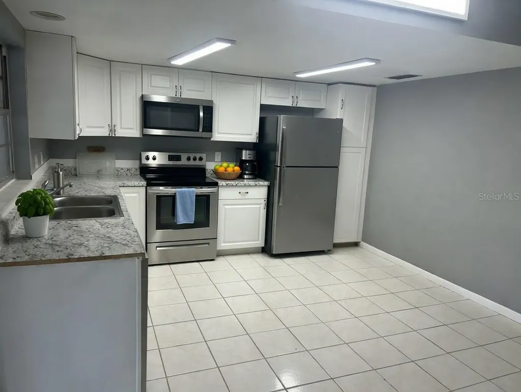 15617 Morning Drive Lutz FL 33559