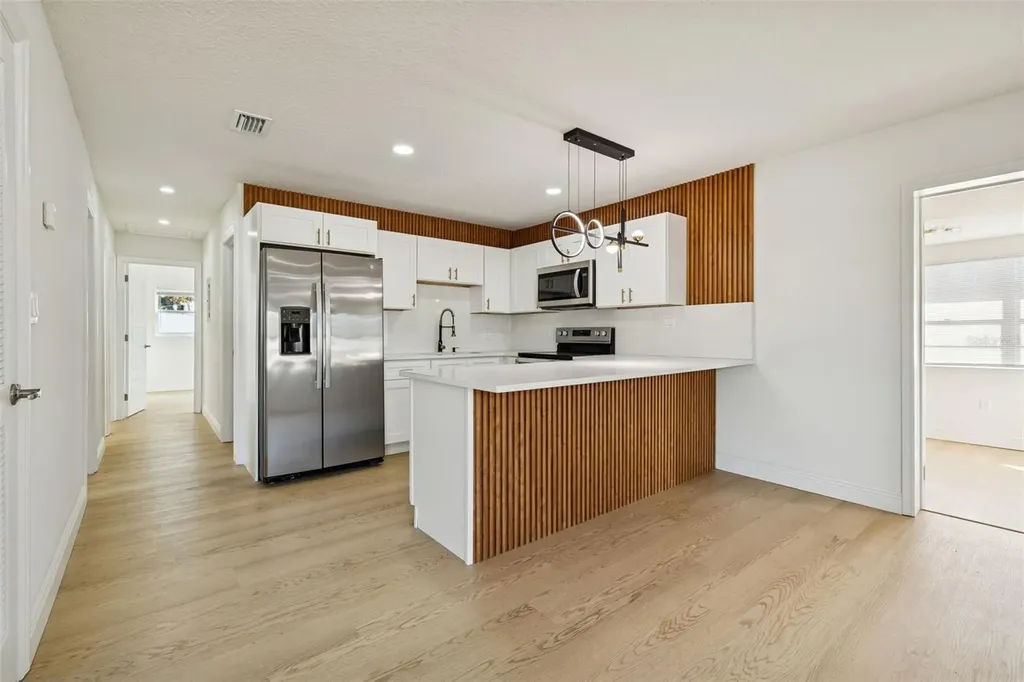 7910 W Powhatan Avenue Tampa FL 33615