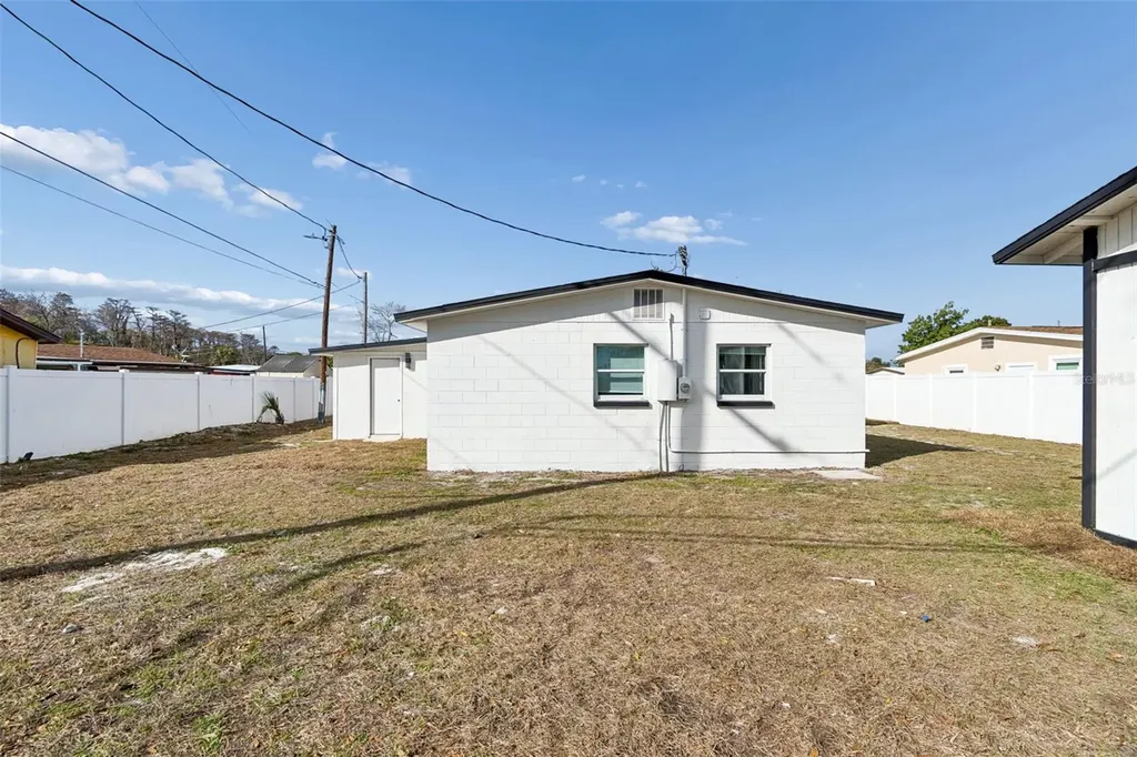 7910 W Powhatan Avenue Tampa FL 33615