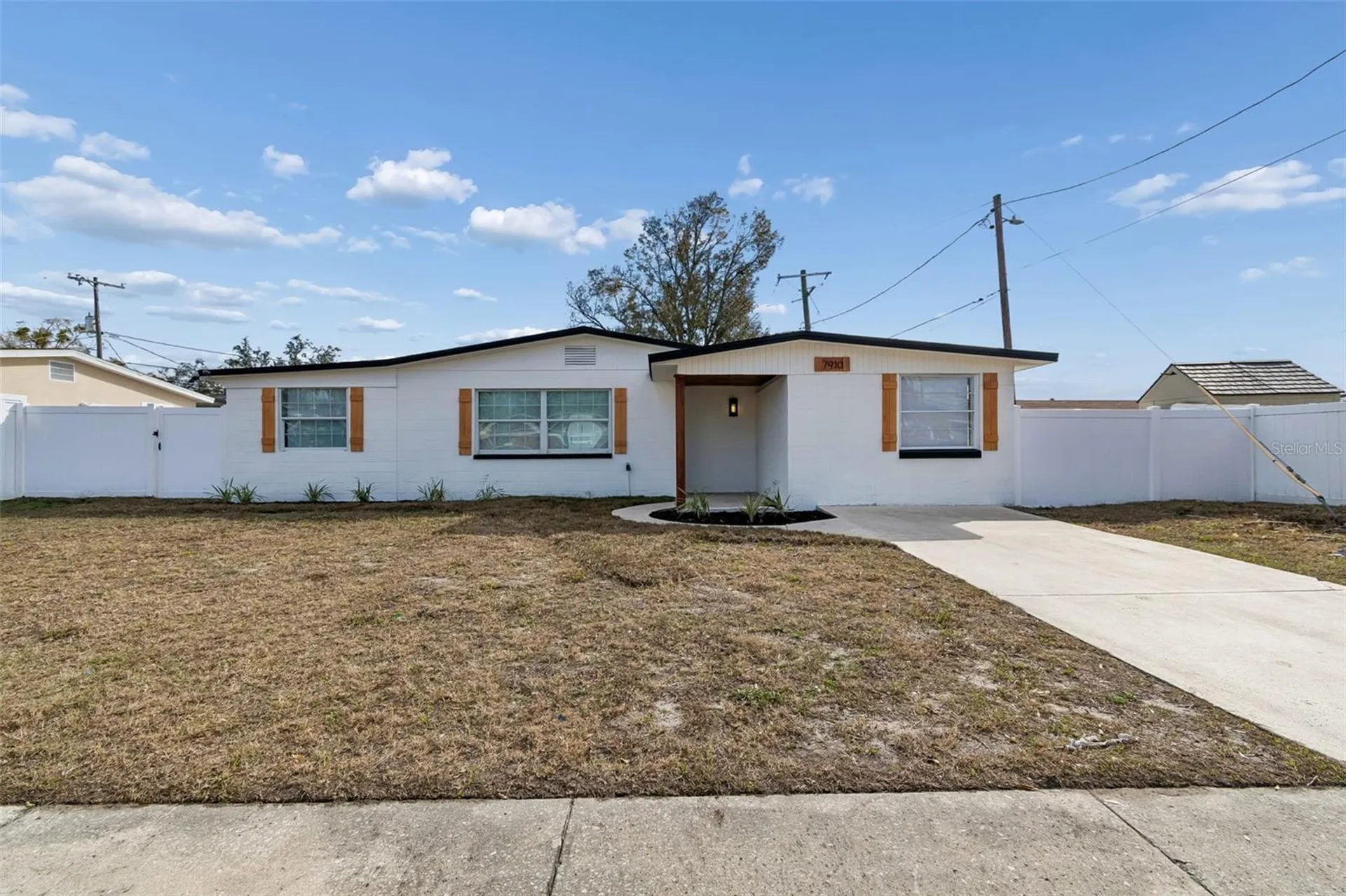 7910 W Powhatan Avenue Tampa FL 33615