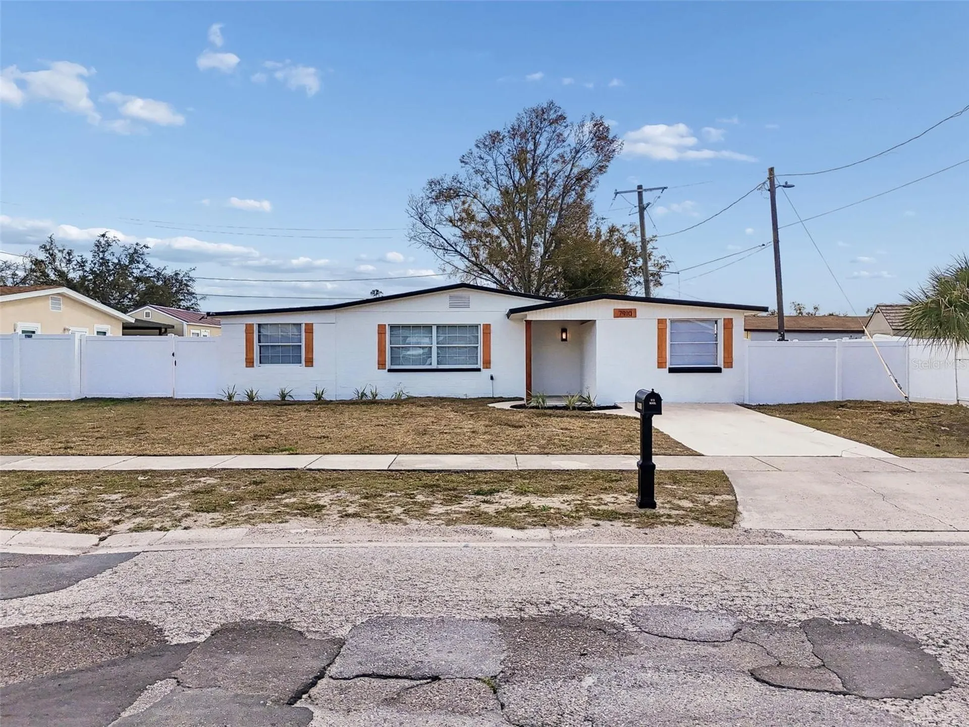 7910 W Powhatan Avenue Tampa FL 33615