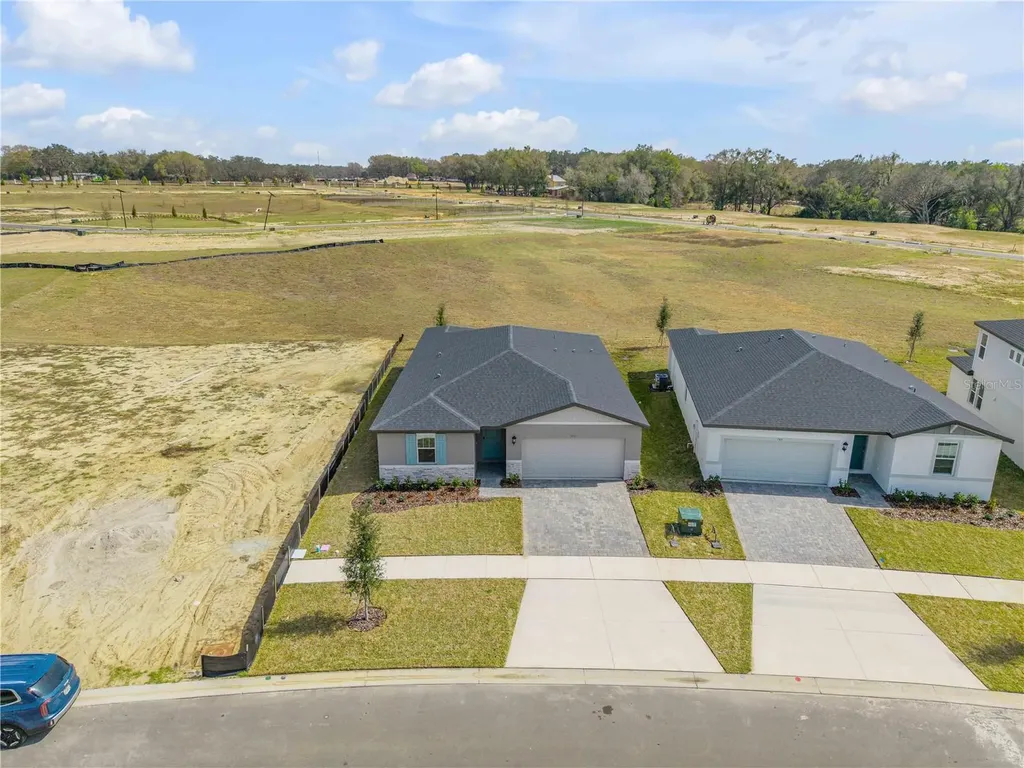 779 Sunshower Drive Lady Lake FL 32159