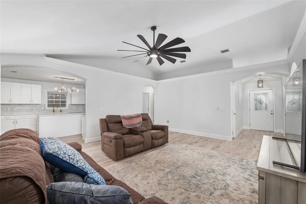 944 NW 256th Terrace Newberry FL 32669