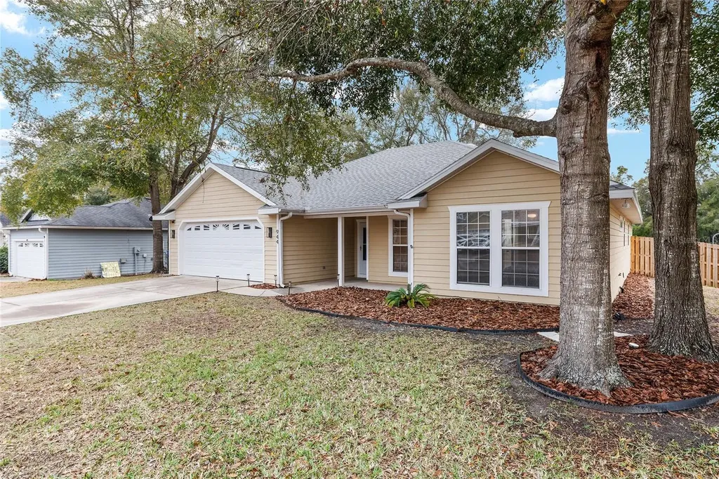 944 NW 256th Terrace Newberry FL 32669