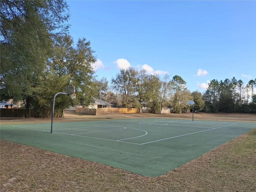 944 NW 256th Terrace Newberry FL 32669