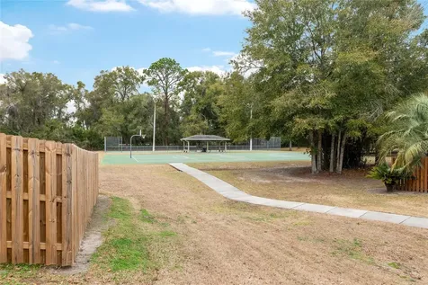 944 NW 256th Terrace Newberry FL 32669