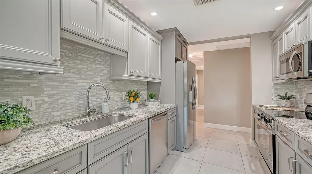 113 Whispering Sands Drive Sarasota FL 34242