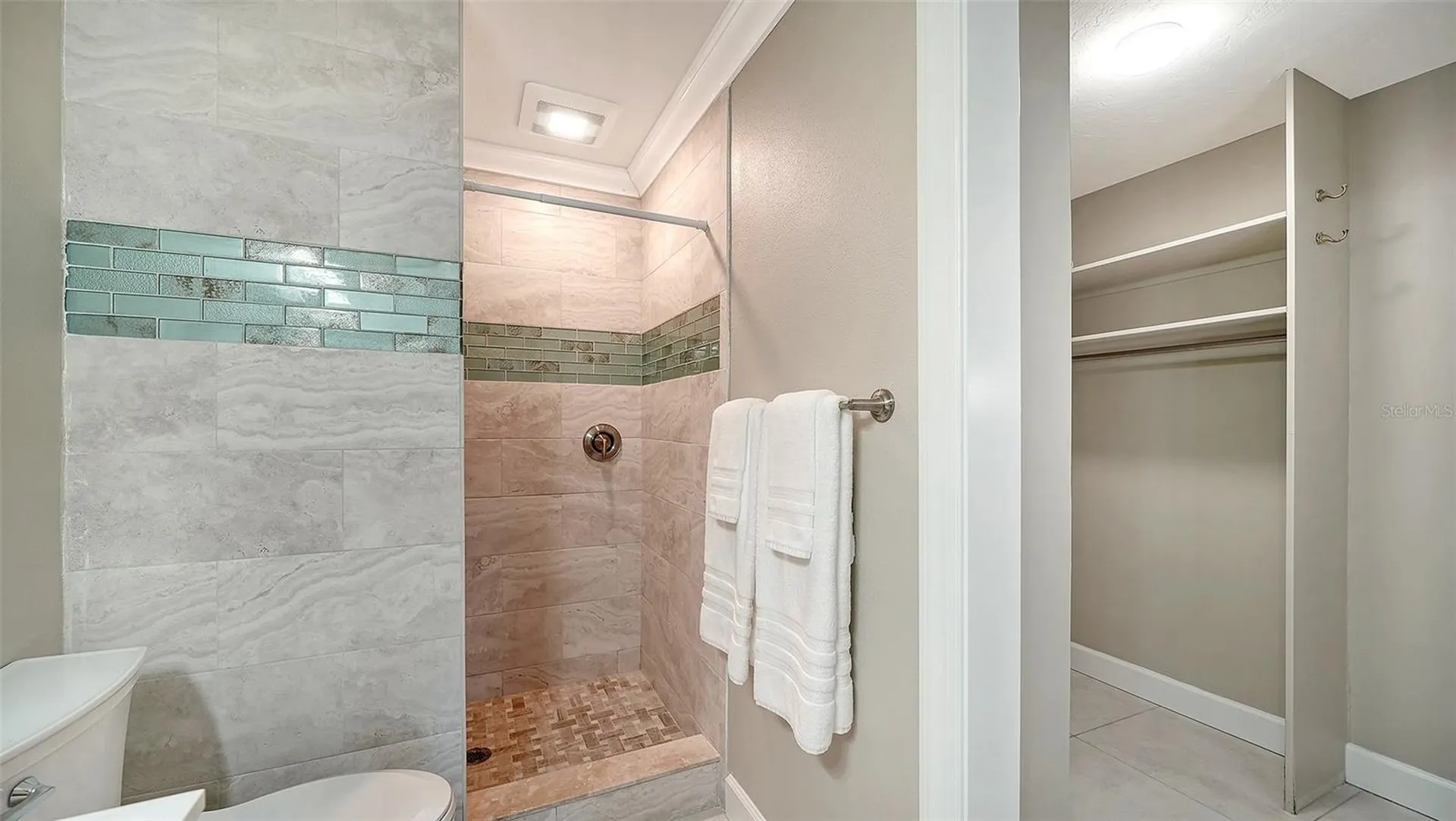 113 Whispering Sands Drive Sarasota FL 34242