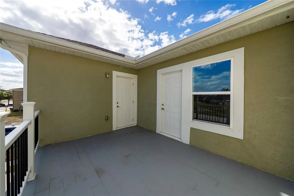 460 Lake Shore Parkway Davenport FL 33896