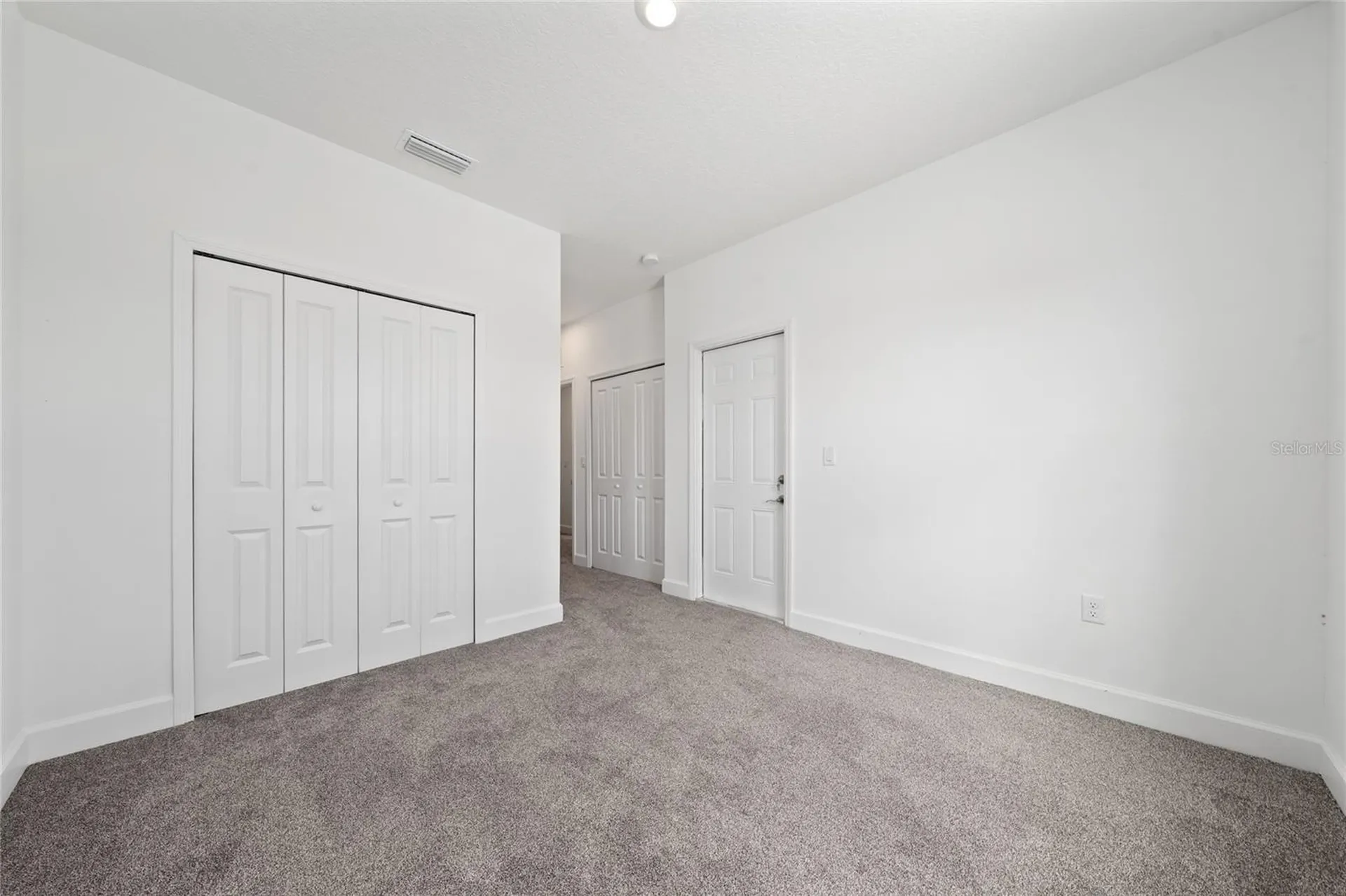 460 Lake Shore Parkway Davenport FL 33896