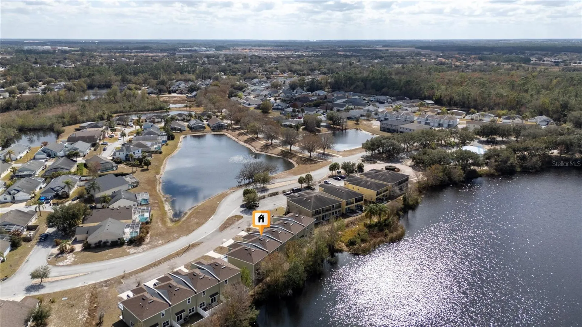 460 Lake Shore Parkway Davenport FL 33896