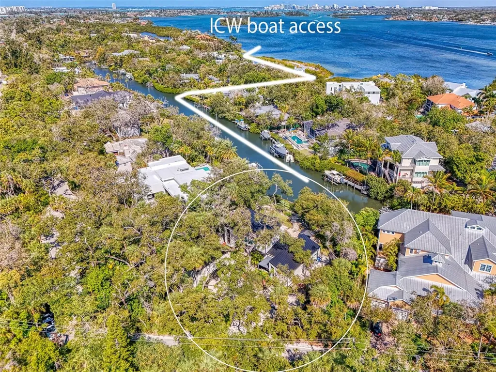 5303 Hidden Harbor Road Sarasota FL 34242