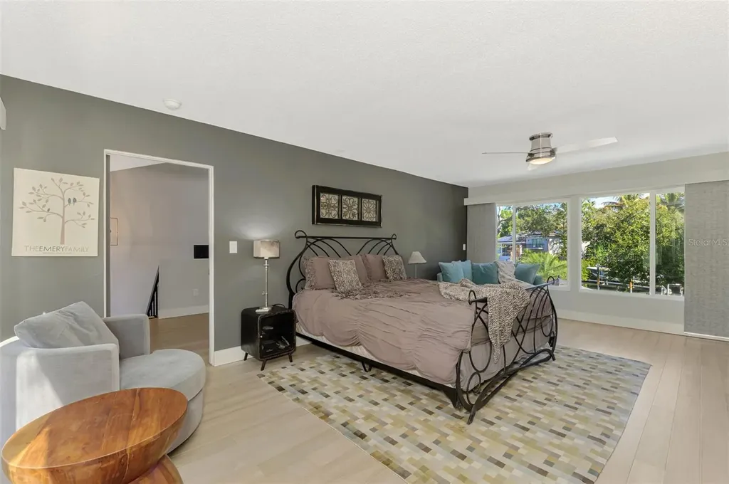 5303 Hidden Harbor Road Sarasota FL 34242