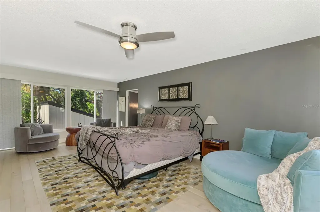5303 Hidden Harbor Road Sarasota FL 34242