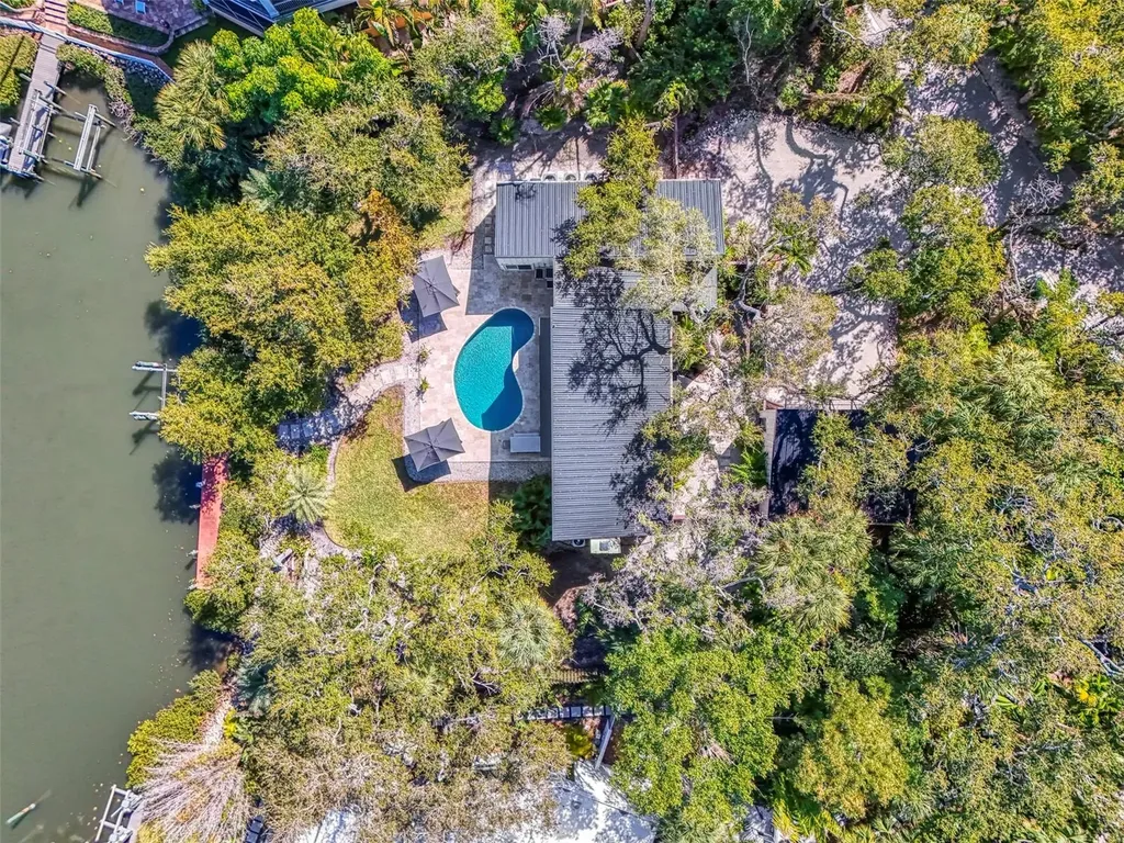 5303 Hidden Harbor Road Sarasota FL 34242