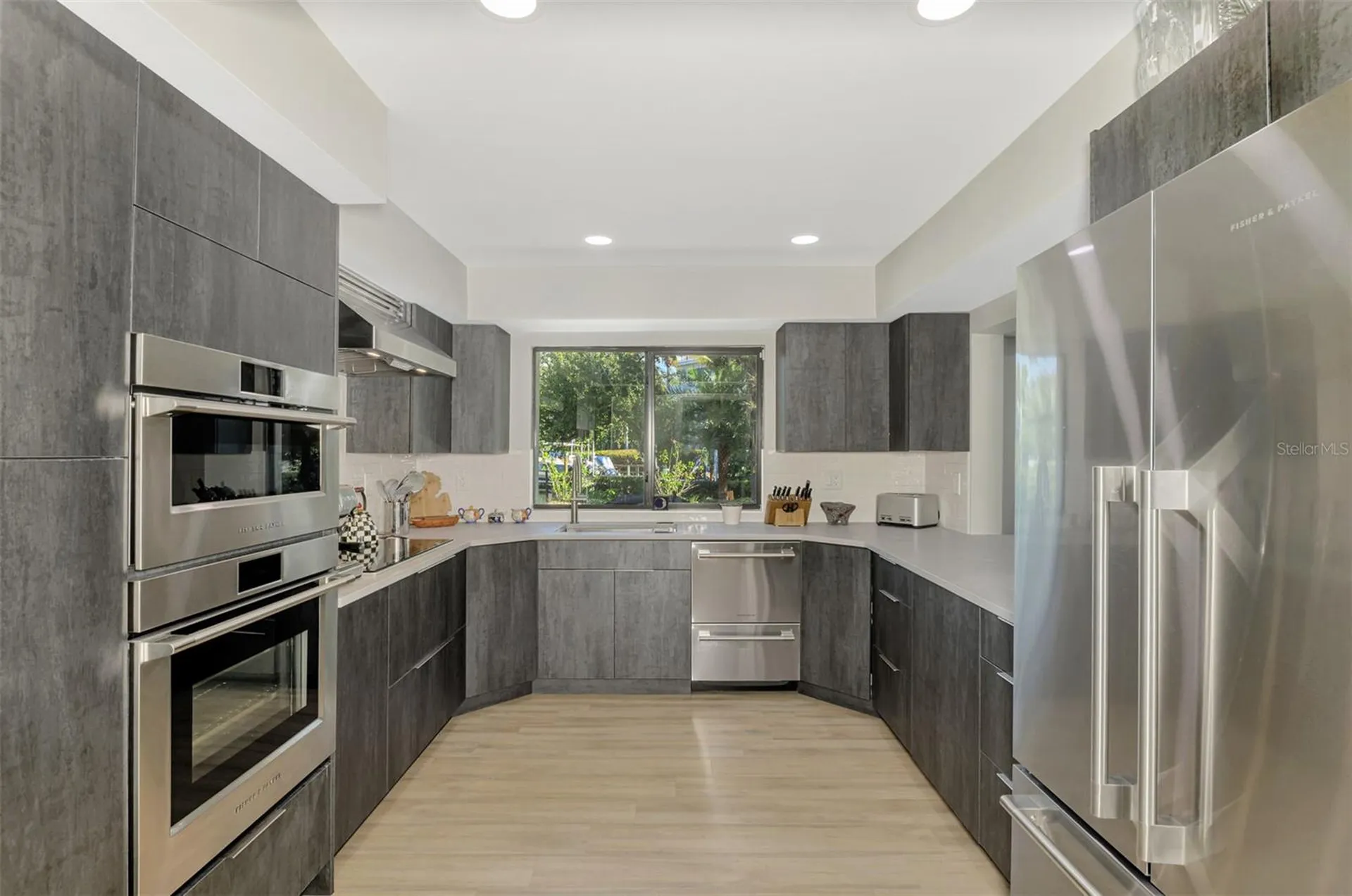5303 Hidden Harbor Road Sarasota FL 34242