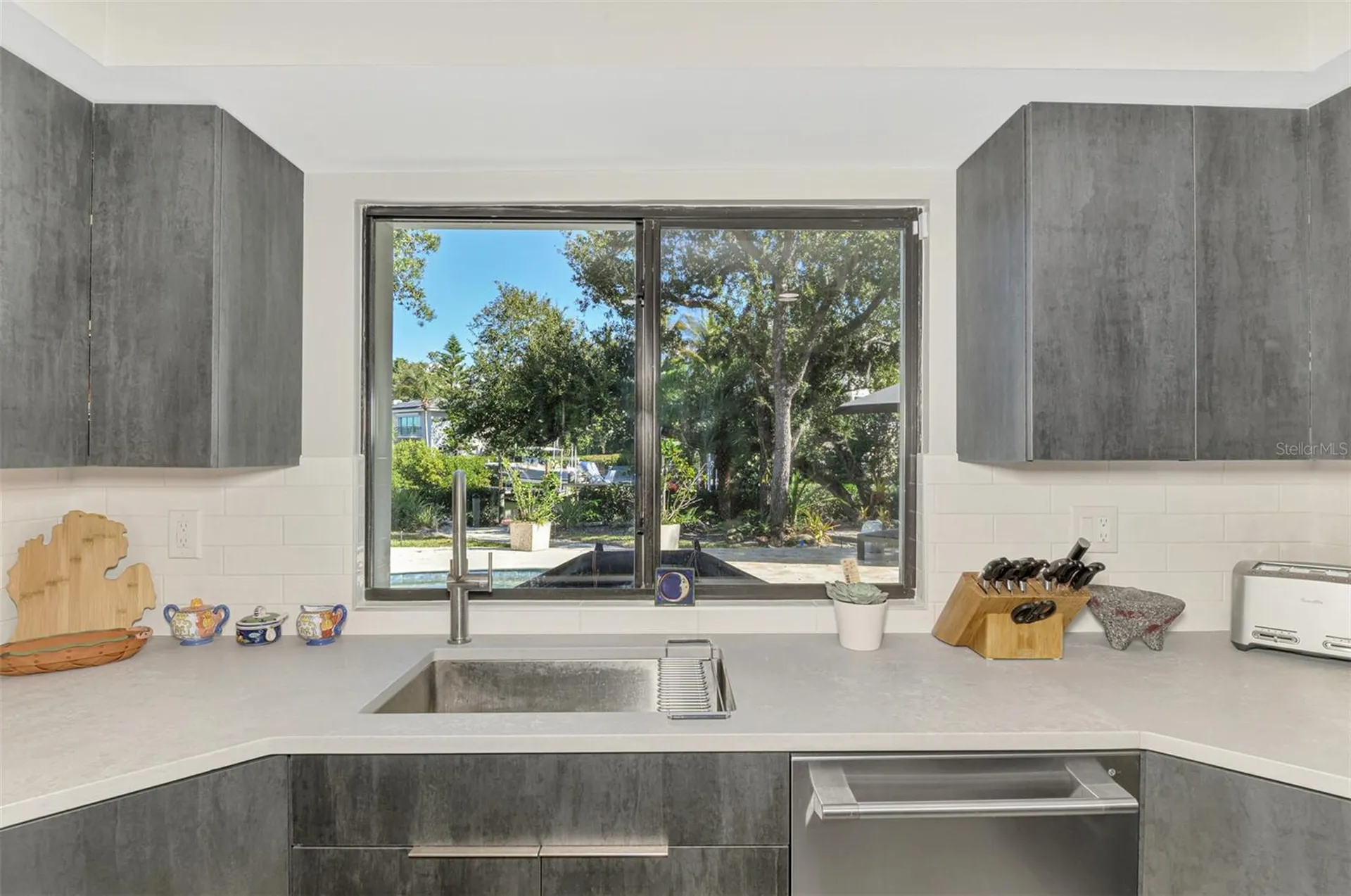 5303 Hidden Harbor Road Sarasota FL 34242