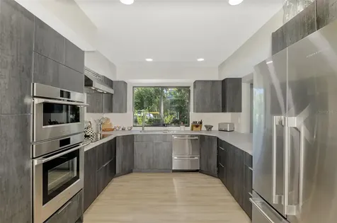 5303 Hidden Harbor Road Sarasota FL 34242