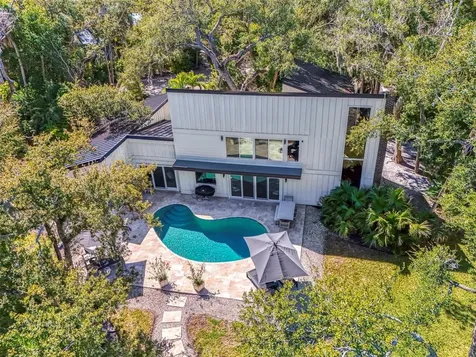5303 Hidden Harbor Road Sarasota FL 34242