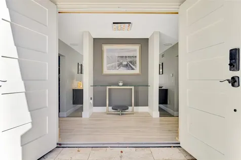 5303 Hidden Harbor Road Sarasota FL 34242