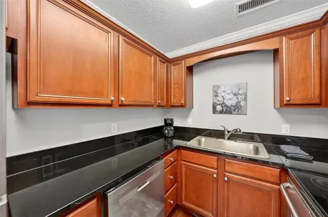 4870 Conway Road Orlando FL 32812