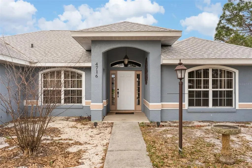 4716 Boabadilla Avenue Sebring FL 33872