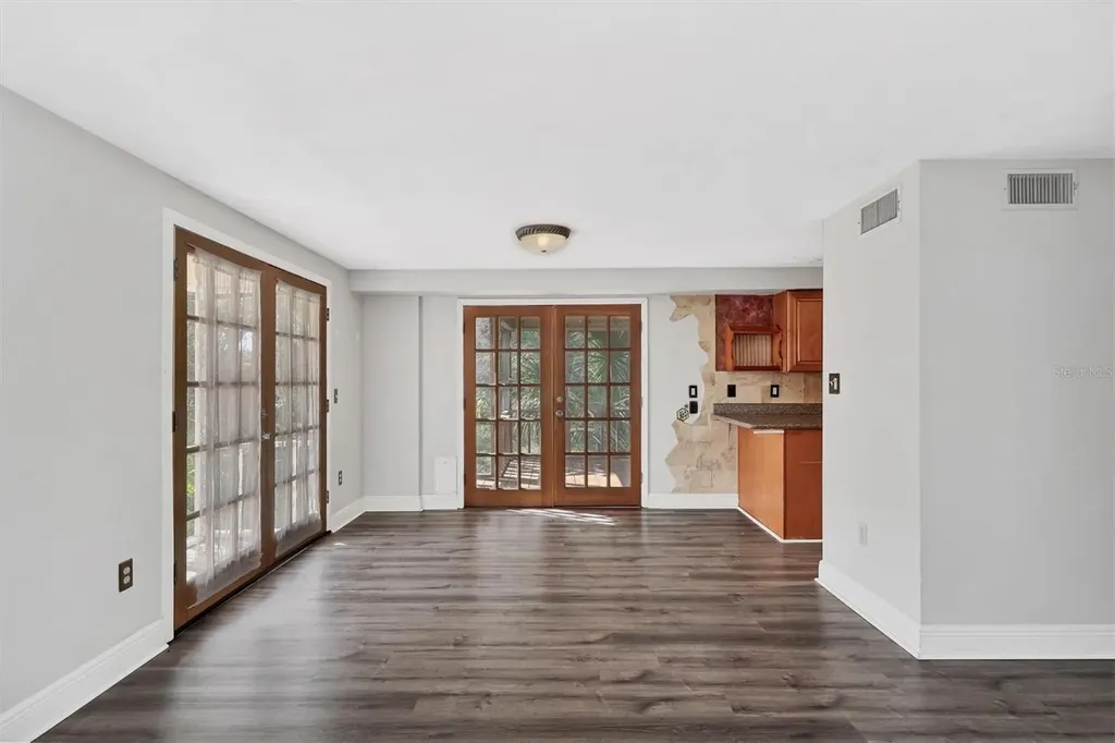 4038 Olive Avenue Sarasota FL 34231