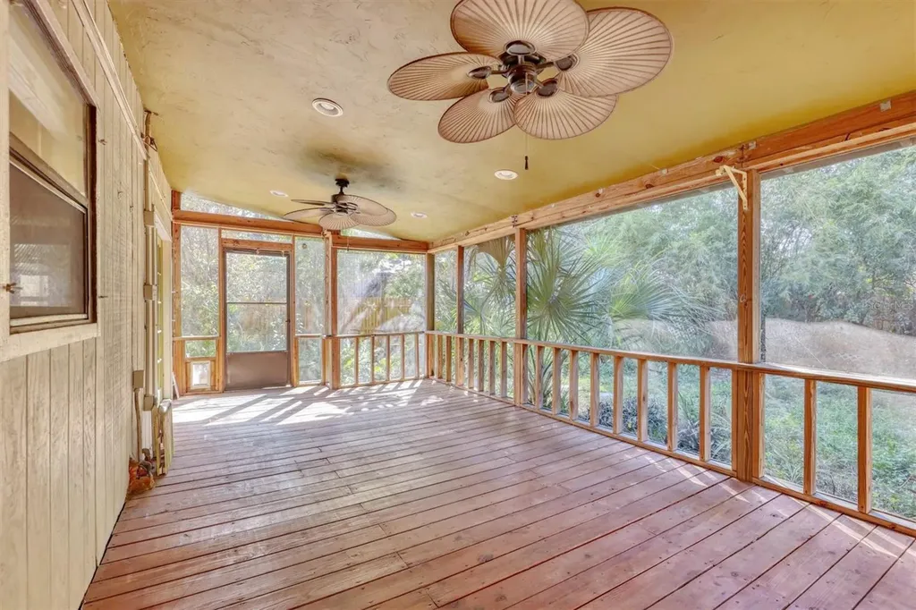 4038 Olive Avenue Sarasota FL 34231