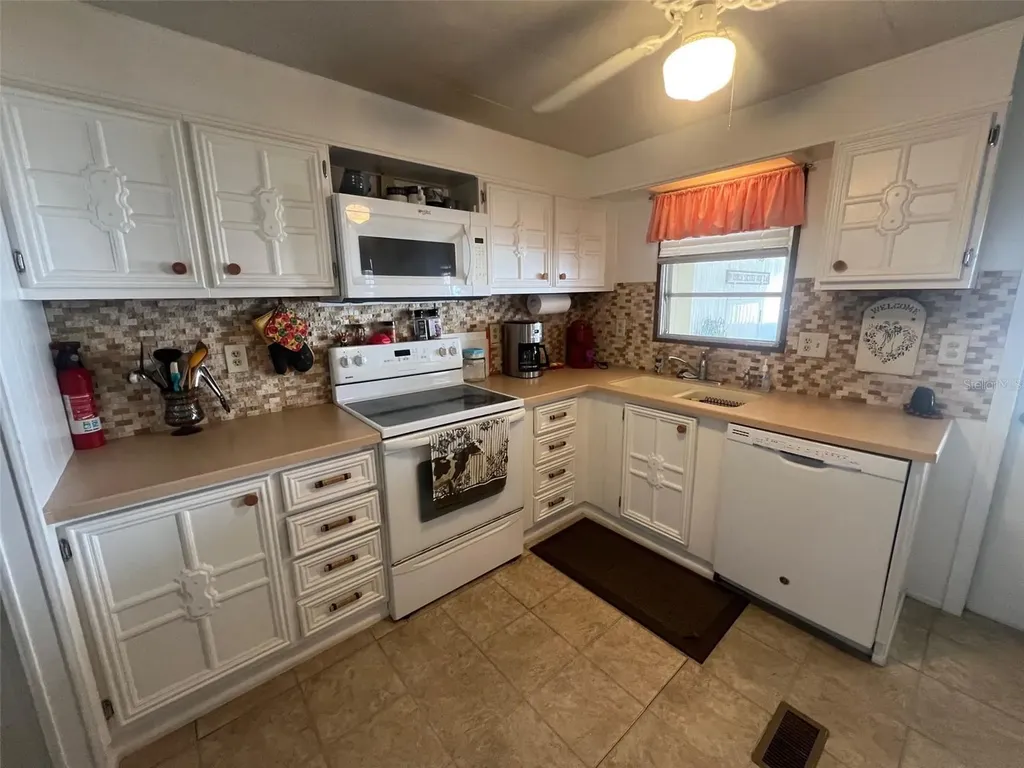 29250 Us Highway 19 N Clearwater FL 33761