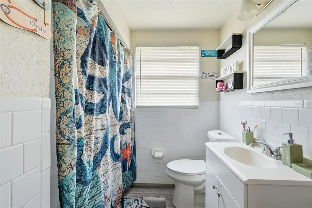 1709 Carnegie Circle Tampa FL 33619