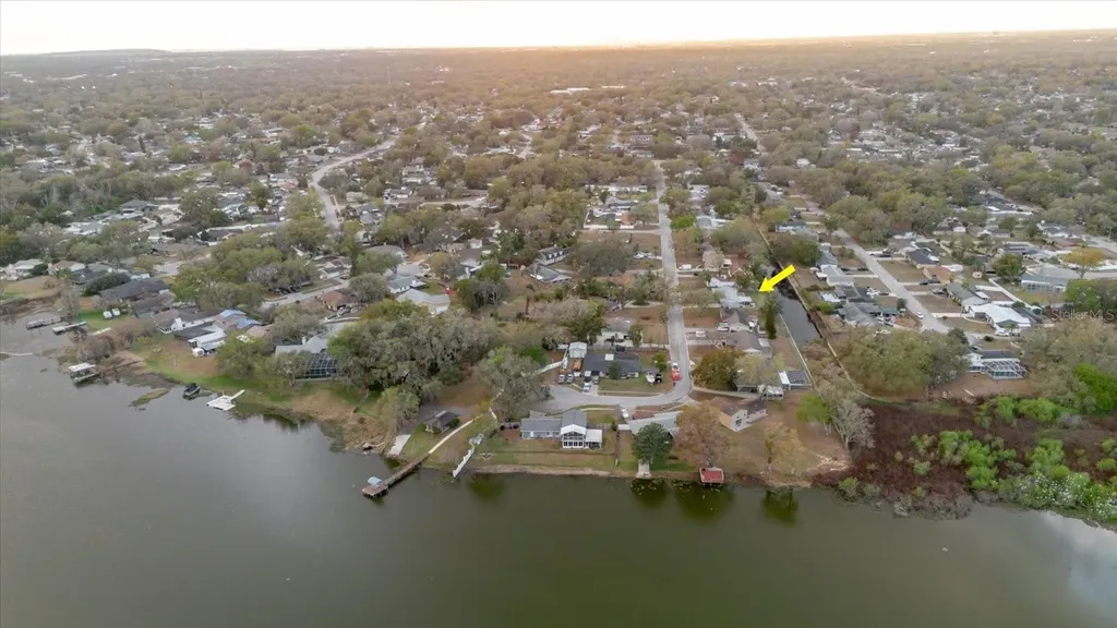 1210 Lady Elaine Drive Valrico FL 33594