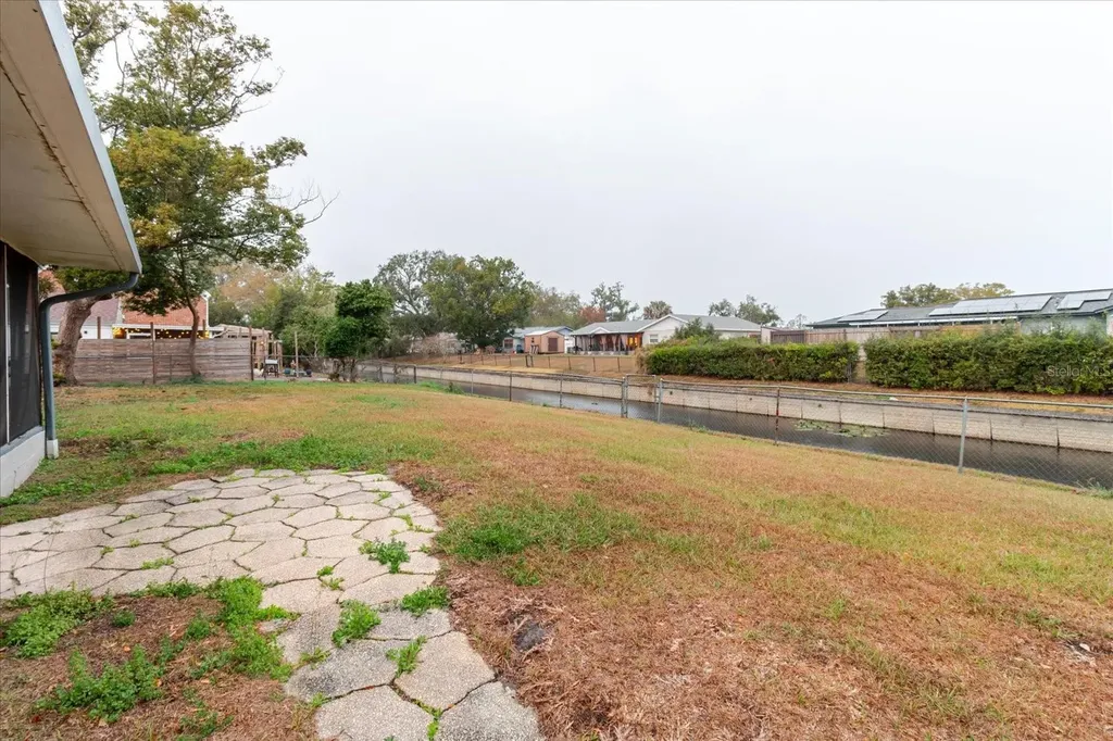 1210 Lady Elaine Drive Valrico FL 33594