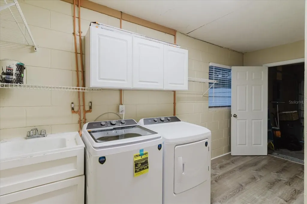 1210 Lady Elaine Drive Valrico FL 33594