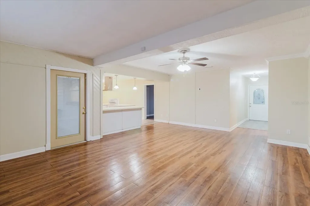 1210 Lady Elaine Drive Valrico FL 33594