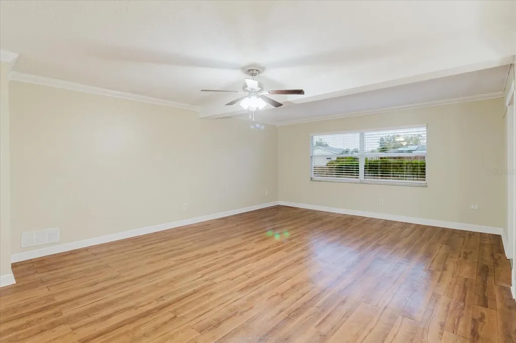 1210 Lady Elaine Drive Valrico FL 33594