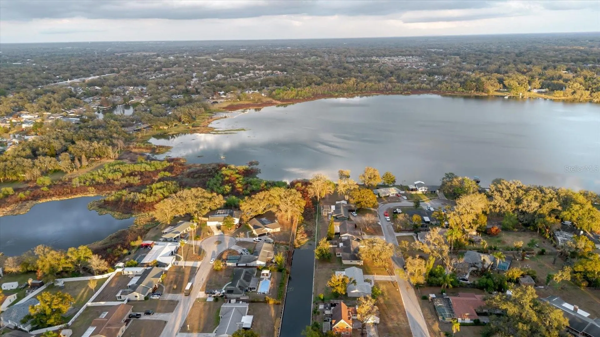 1210 Lady Elaine Drive Valrico FL 33594