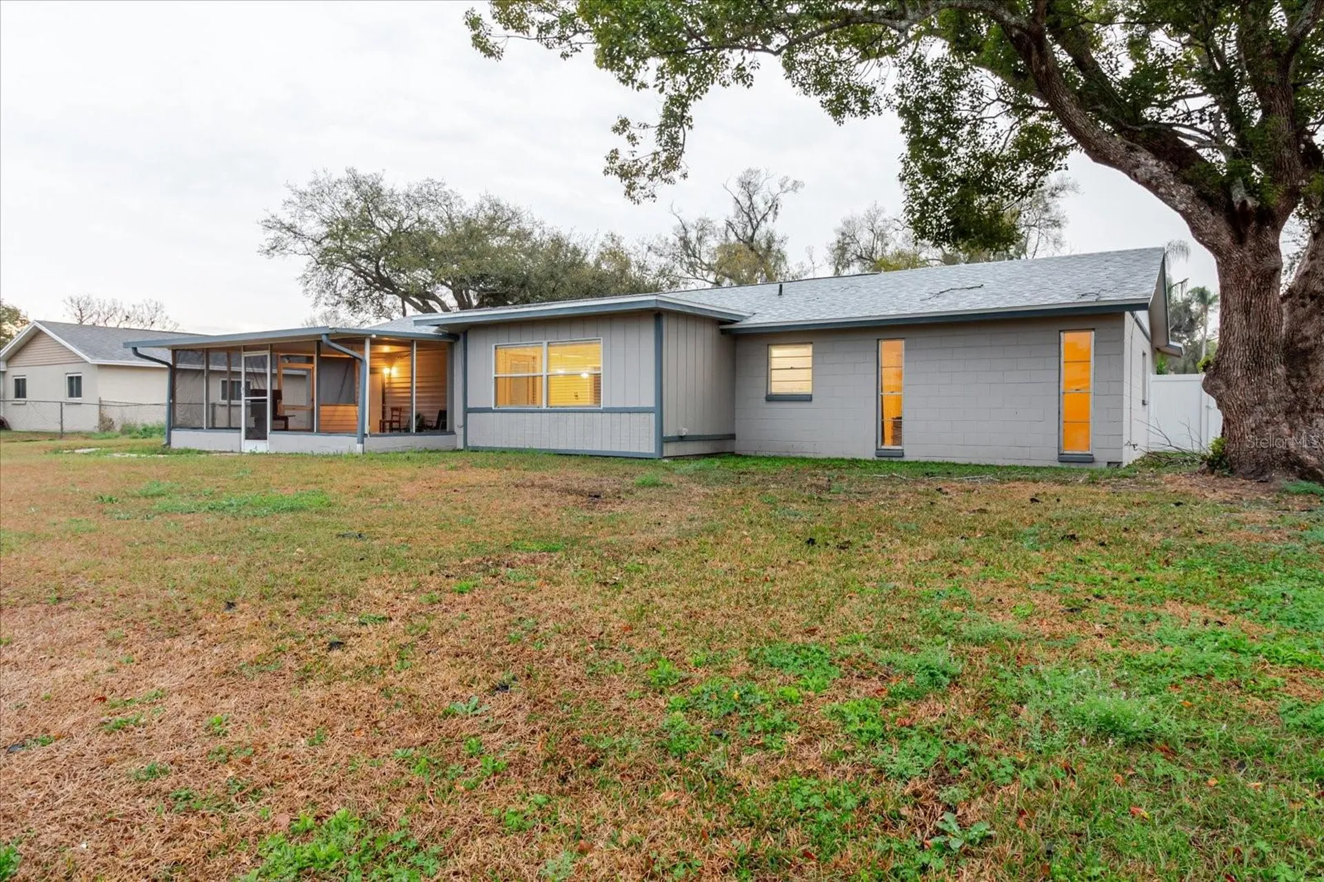 1210 Lady Elaine Drive Valrico FL 33594