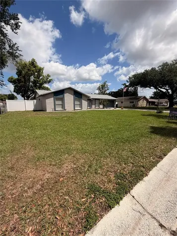 1210 Lady Elaine Drive Valrico FL 33594