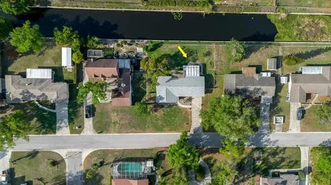 1210 Lady Elaine Drive Valrico FL 33594