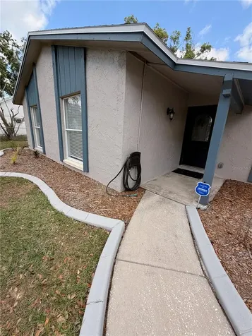 1210 Lady Elaine Drive Valrico FL 33594