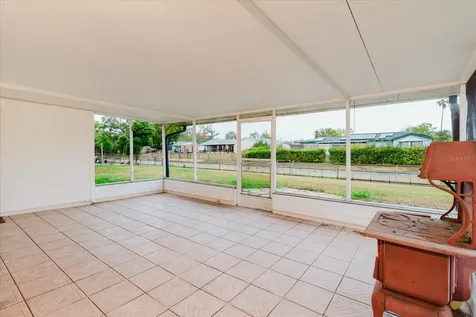 1210 Lady Elaine Drive Valrico FL 33594
