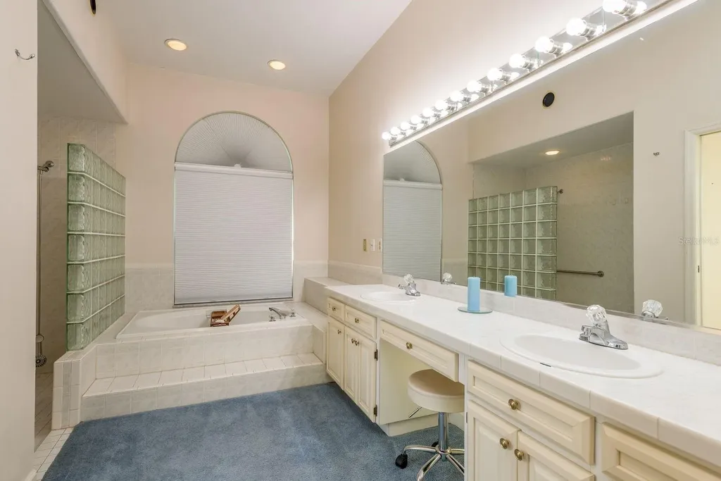 771 Weathersfield Drive Dunedin FL 34698