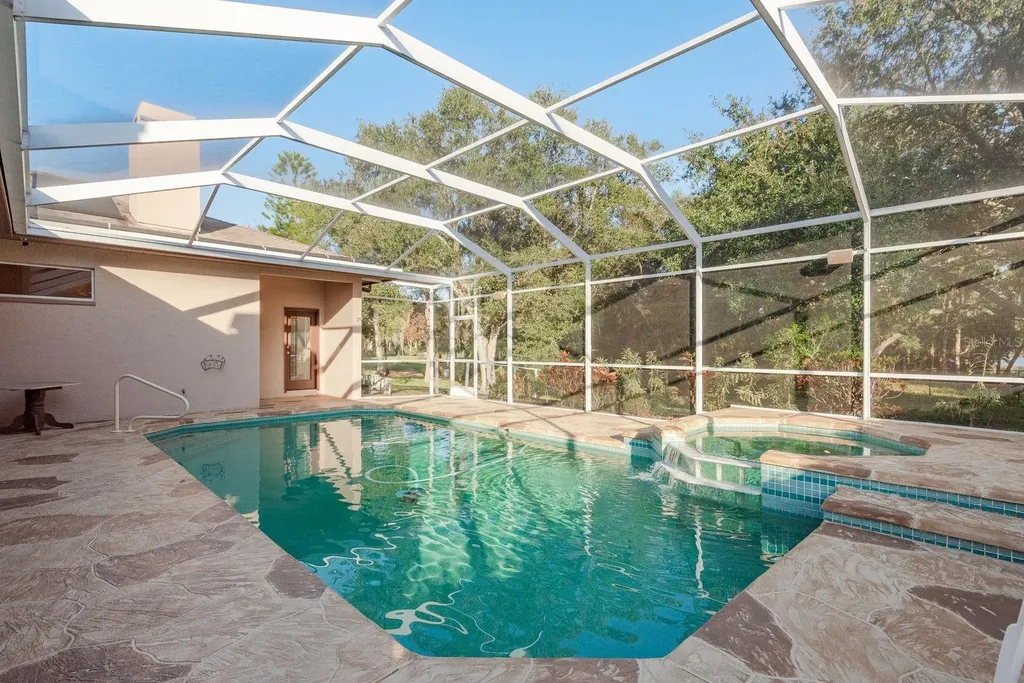 771 Weathersfield Drive Dunedin FL 34698