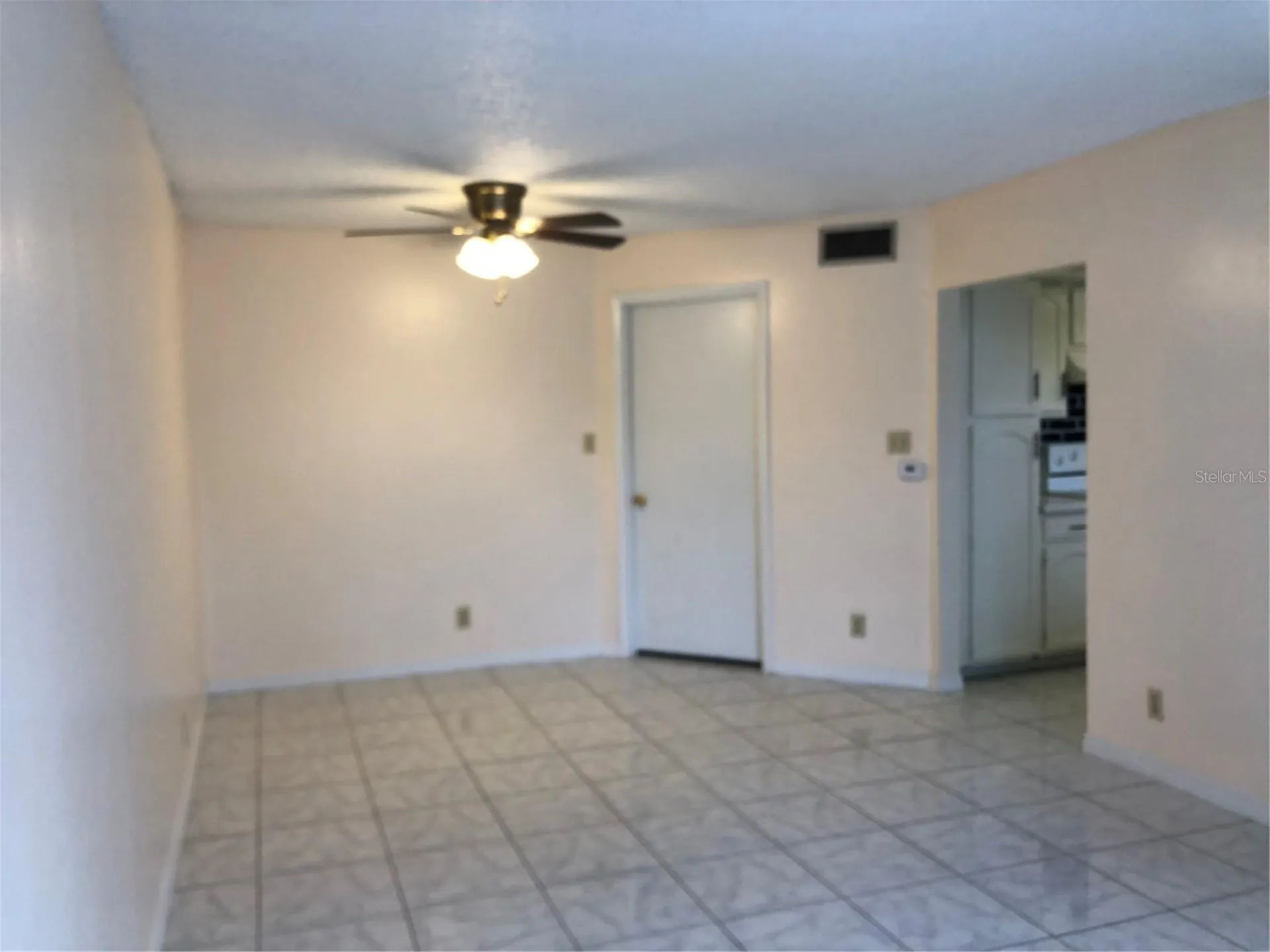 2616 Lemon Tree Lane Orlando FL 32839