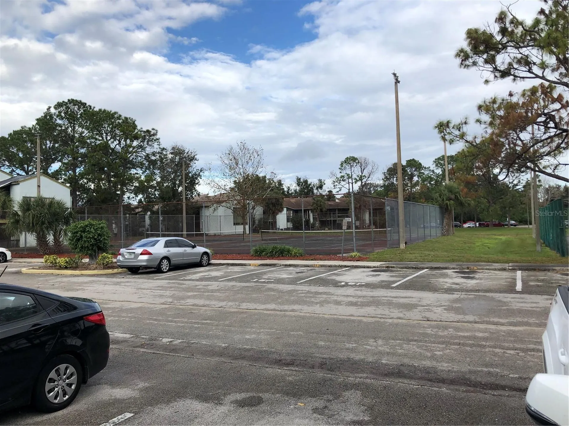 2616 Lemon Tree Lane Orlando FL 32839