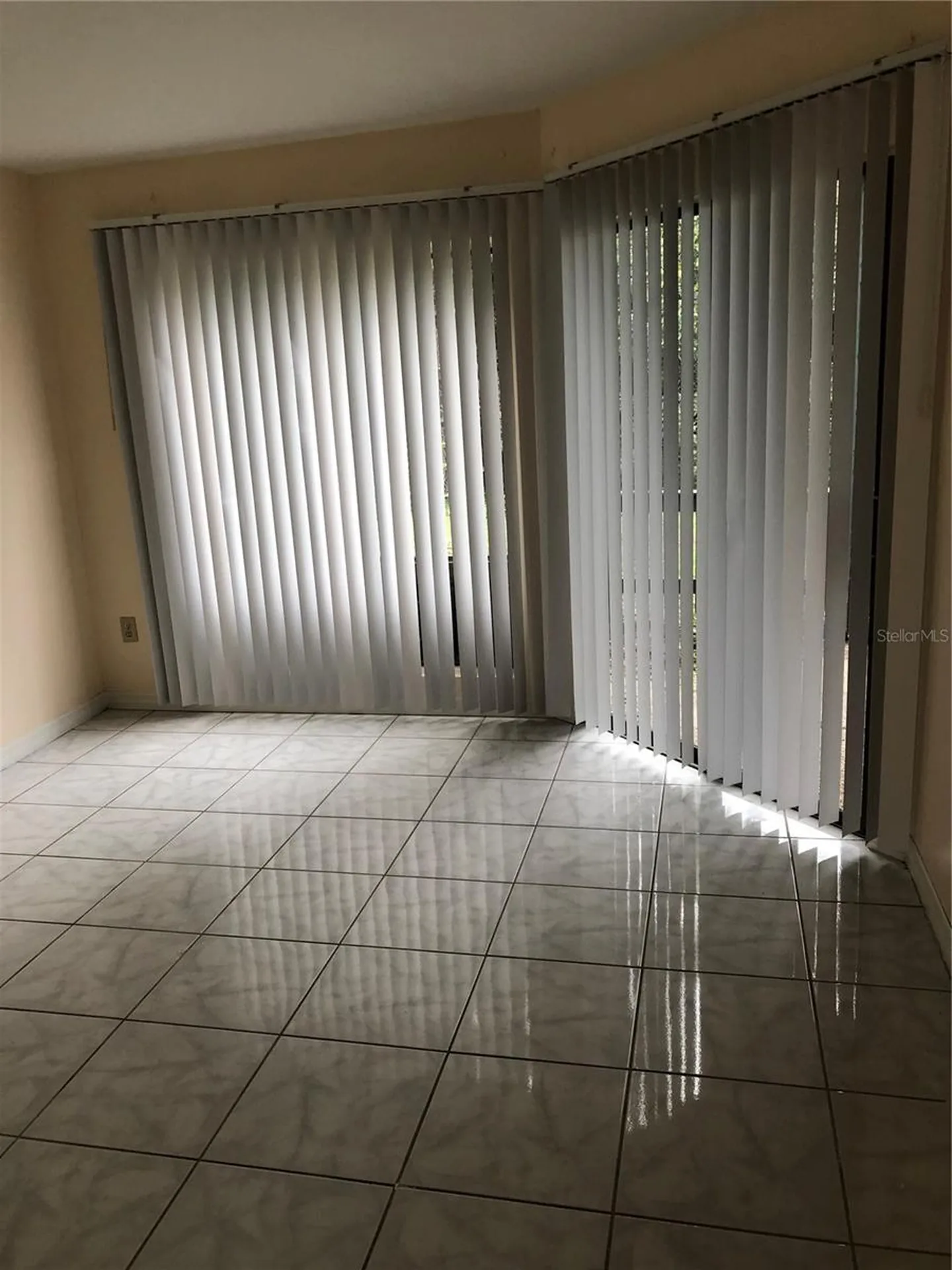 2616 Lemon Tree Lane Orlando FL 32839